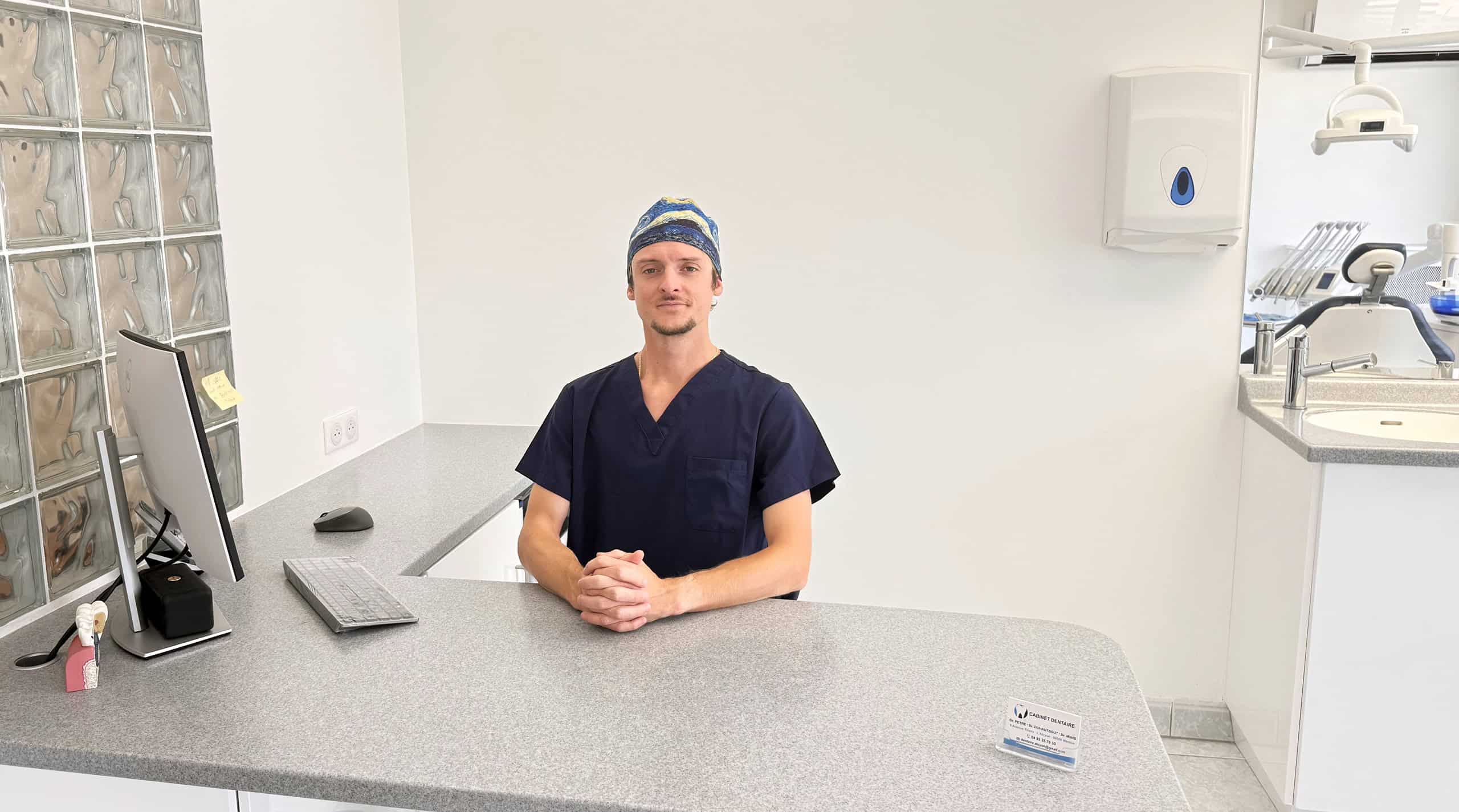 Cabinet-Dr-Jacques-Duhautbout-Dentistes-Alcyon-Menton-Horizontales-PC-2560X1440-V2-1251