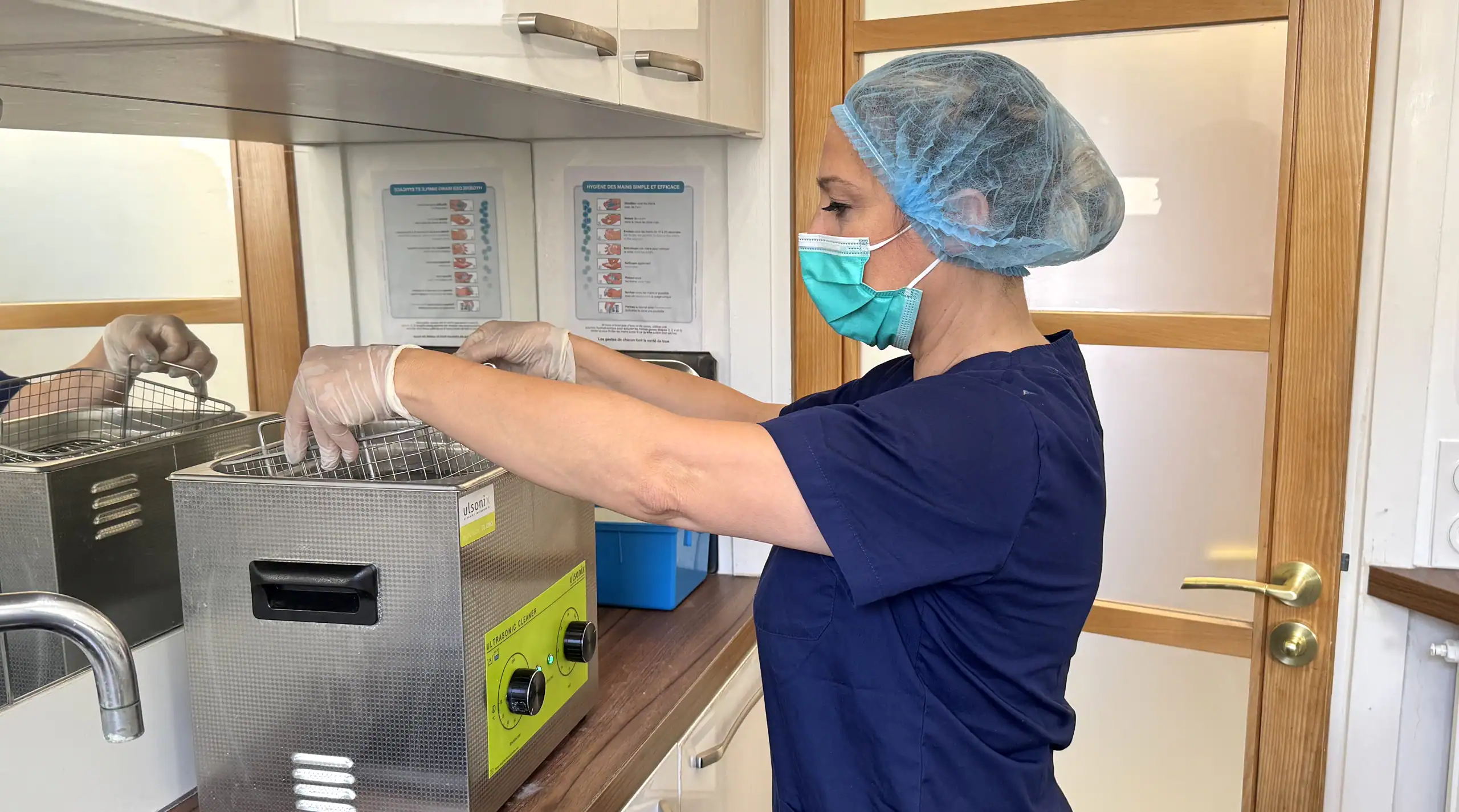 Cabinet-Dr-Cyrine-Rouis-Dentistes-Alcyon-Menton-Horizontales-PC-2560X1440-V1-1547